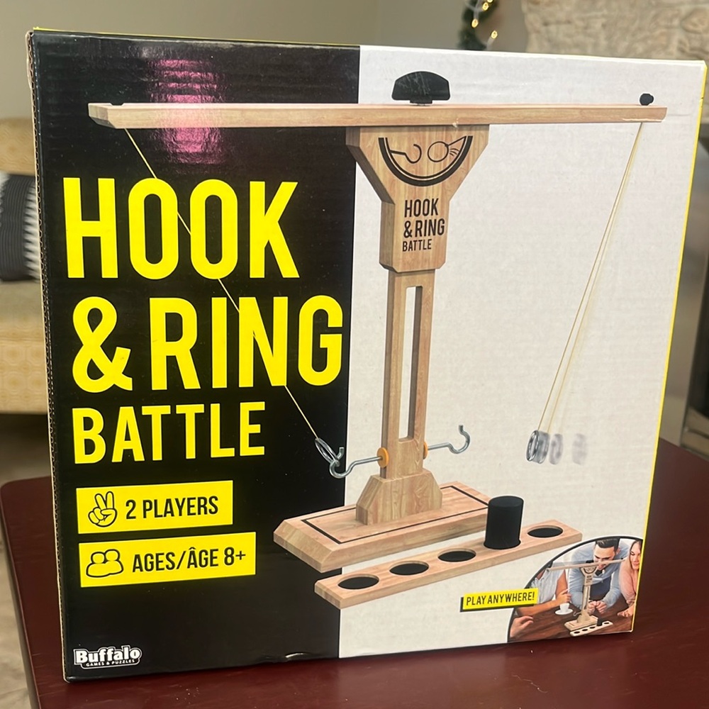 Hook and Ring battle game